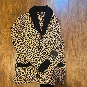 Simply Vera Leopard Print Women's pajamas with Black Trim